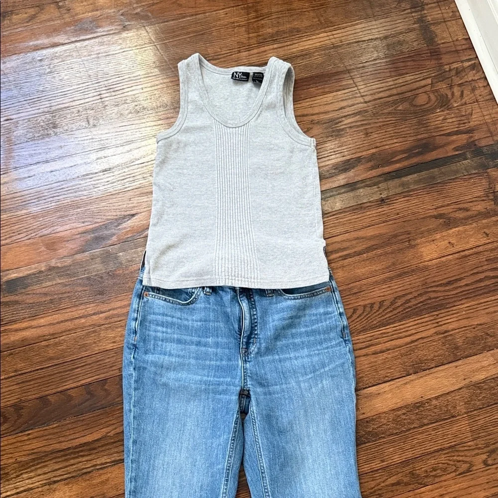 Stylish Light Gray Ribbed Tank Top